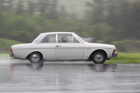 Ford Taunus 15M (1967) - auf der Fahrt nach Seelisberg - O-iO 2016
