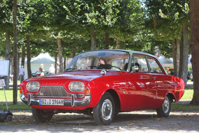 Ford Taunus 17 M P3 (1960) - 1700 cm3 reichten für 60 PS und 128 km/h - Classic-Gala Schwetzingen 2021