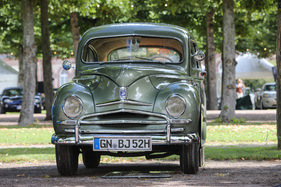 Ford Taunus (1951) - De-Luxe-Varianten, gesehen bei den Alt-Ford-Freunden - 18. ASC-Classic-Gala Schwetzingen 2022
