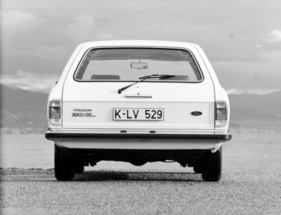 Ford Taunus 2.0 GL Turnier (1976) – schlichtes Heck mit vergleichsweise kleinen Leuchten