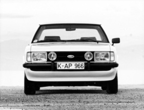 Ford Taunus 2.0 S (1976) – Halogen-Zusatzscheinwerfer als sportliches Ausstattungsmerkmal