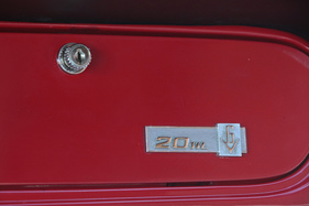 Ford Taunus 20M TS (1966) - Abschliessbares Handschuhfach