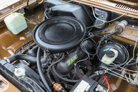 Ab Modelljahr 1972 war auch der 2,3-Liter-V6 aus dem Granada im Taunus zu haben