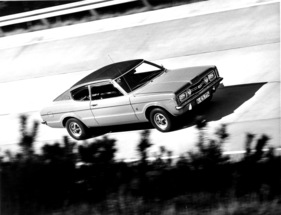 Ford Taunus Coupé (1971) - in voller Fahrt