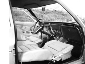 Ford Taunus GXL (1971) - Interieur der üppig ausgestatteten Variante