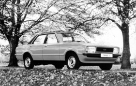 Ford Taunus L (1976) – mit dem optionalen Vinyldach