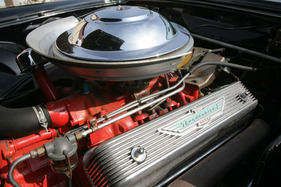 Ford Thunderbird (1956) - schön anzusehender Motor
