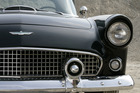 Ford Thunderbird (1956) - stimmig bis ins Detail