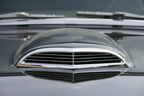 Ford Thunderbird (1956) - trotz 54 Jahren ging hier bisher nur wenig Luft hinein