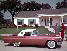 Ford Thunderbird (1957) - Amerikanische Kleinstadt-Idylle