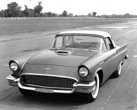 Ford Thunderbird (1957) - Modifikationen an der Front und im Detail
