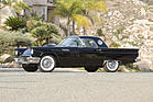 Bild: Ford Thunderbird (1957) - als Lot 001 angeboten an der Bonhams Scottsdale Versteigerung am 28. Januar 2016