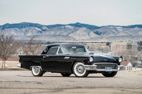 Ford Thunderbird (1957) - als Lot 1094 an der RM Auction Fort Lauderdale am 6./7. April 2018