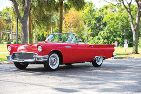 Ford Thunderbird (1957) - als Lot 1152 an der RM Auction Fort Lauderdale am 6./7. April 2018
