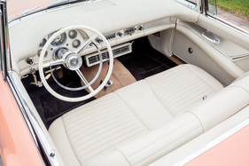 Ford Thunderbird (1957) - als Lot 163 an der RM Auction Motor City vom 26. Juli 2014