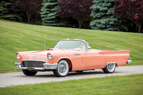 Ford Thunderbird (1957) - als Lot 163 an der RM Auction Motor City vom 26. Juli 2014