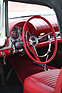 Ford Thunderbird (1957) - das Interieur wirkt aus heutiger Sicht recht grell