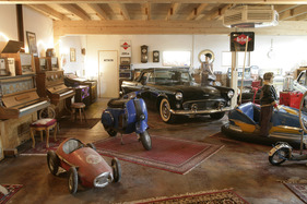 Ford Thunderbird (1957) - die meiste Zeit verbringt der ewige Neuwagen im Museum Ford Thunderbird (1957) - die meiste Zeit verbringt der ewige Neuwagen im Museum
