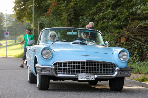 Ford Thunderbird (1957) - in Baby-Blau - 8. Lägern Classic 2025