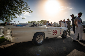 Bild Ford Thunderbird Battlebird (1957) – Spektakulärer Donnervogel – Goodwood Revival 2025