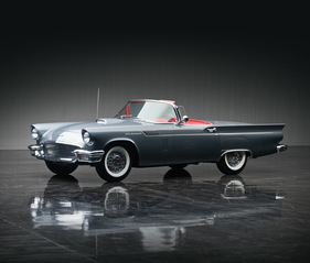 Ford Thunderbird Convertible (1957) - versteigert als Lot 101 an der RM Auction "Don Davis Collection" am 27. April 2013