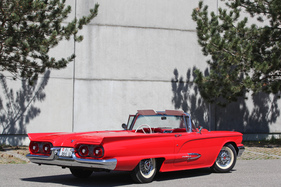 Ford Thunderbird Convertible (1959) – Hintere "Fender Shields" waren Sonderausstattung Ford Thunderbird Convertible (1959) – Hintere "Fender Shields" waren Sonderausstattung
