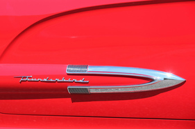 Nur der Jahrgang 1959 hatte die verchromte Speerspitze auf der Tür.