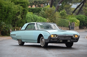 Ford Thunderbird Coupé Hardtop (1962) - offered as lot 167 at the Artcurial Le Mans Classic auction on July 9, 2016