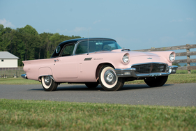 Ford Thunderbird 'E-Code' (1957) - als Lot 241 an der RM Auction Hershey vom 9./10. Oktober 2014