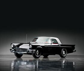 Ford Thunderbird 'F-Bird' Convertible (1957) - versteigert als Lot 133 an der RM Auction "Don Davis Collection" am 27. April 2013