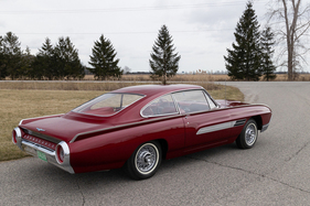 Ford Thunderbird "Italien" (1963) - Fliessheck passt gut zur TBird-Grundform Ford Thunderbird "Italien" (1963) - Fliessheck passt gut zur TBird-Grundform
