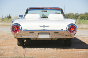Ford Thunderbird 'M-Code' Sports Roadster (1963) - angeboten als Lot 06 an der RM-Versteigerung vom 16./17. Januar 2014 in Arizona
