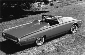 Ford Thunderbird Sports Roadster (1962) - two-seater sports model with covered rear seat