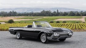 Ford Thunderbird Sports Roadster M-Code (1962) - als 133 an der Broad Arrow "The Las Vegas Auction" 2025