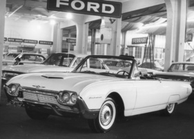 Ford Thunderbird - der T-Bird macht seine Aufwartung am Genfer Autosalon 1961