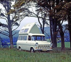 Ford Transit (1966) - erste Generation im Einsatz als Reisemobil