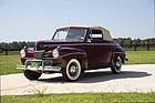 Ford V-8 DeLuxe Convertible Sedan (1939) - angeboten als Lot 386 an der RM/Sotheby's Versteigerung in Hershey am 10./11. Oktober 2019
