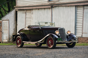 Ford V-8 DeLuxe Roadster (1934) - angeboten als Lot 414 an der RM/Sotheby's Versteigerung in Hershey am 11./12. Oktober 2018