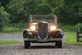 Ford V-8 DeLuxe Roadster (1934) - angeboten als Lot 414 an der RM/Sotheby's Versteigerung in Hershey am 11./12. Oktober 2018