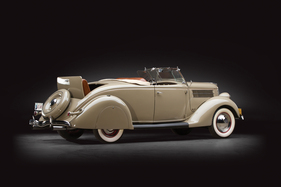 Ford V-8 DeLuxe Roadster (1936) - als Lot 109 an der RM Auction Sam Pack am 14./15. November 2014
