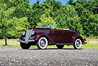 Ford V-8 DeLuxe Roadster (1936) - angeboten als Lot 367 an der RM/Sotheby's Versteigerung in Hershey am 11./12. Oktober 2018