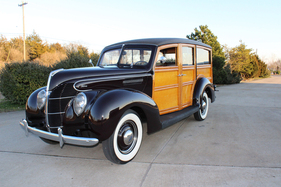 Ford V-8 Standard Station Wagon (1939) - als Lot 296 an der RM/Sotheby's Online Only Open Roads Versteigerung vom 21. bis 29. April 2021