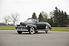 Ford V-8 Super DeLuxe Convertible (1947) - Angeboten als Lot Nr. 4033 bei der 2021er Auburn-Fall-Auktion von RM Sotheby's
