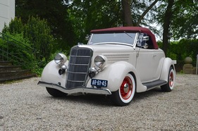 Ford V8 Roadster (1935) - angeboten an der Catawiki Cabriolet-Versteigerung vom 18. Juni bis 4. Juli 2021 Ford V8 Roadster (1935) - angeboten an der Catawiki Cabriolet-Versteigerung vom 18. Juni bis 4. Juli 2021