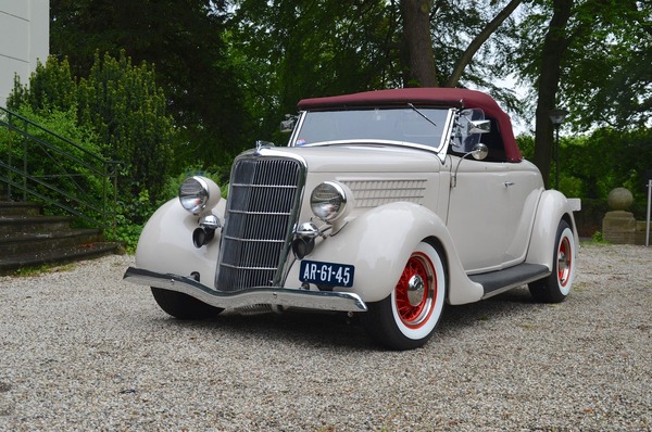 Ford V8 Roadster (1935) - angeboten an der Catawiki Cabriolet-Versteigerung vom 18. Juni bis 4. Juli 2021