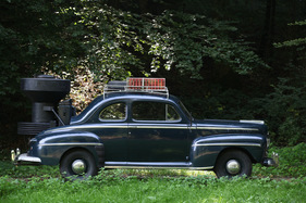 Der Ford V8 Super Deluxe “Generatorwagen” - nachhaltiges Fahren mit Holz