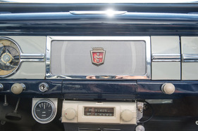 Ford Vedette (1954) - Lautsprecher in der Mitte