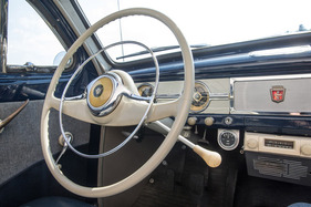 Ford Vedette (1954) - riesiges Lenkrad