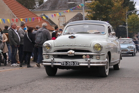 Bild Ford Vendome (1954) – Embouteillage de Lapalisse 2024