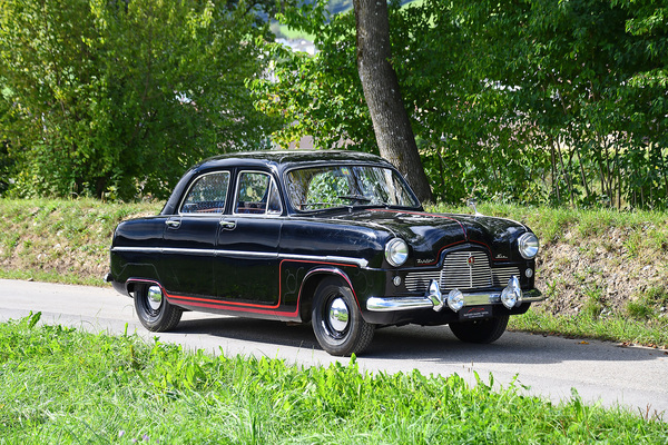 Bild: Ford Zephyr Six (1954) - als Lot 139 an der Versteigerung der Oldtimer Galerie Toffen am 14. Oktober 2023 angeboten